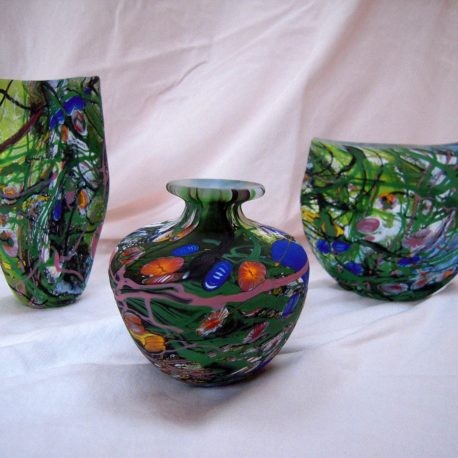 SOLD LOST GARDENS: Glass - All pieces 6-9": £225