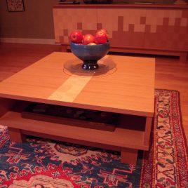 Coffee Table – Veneer/Solid Oak